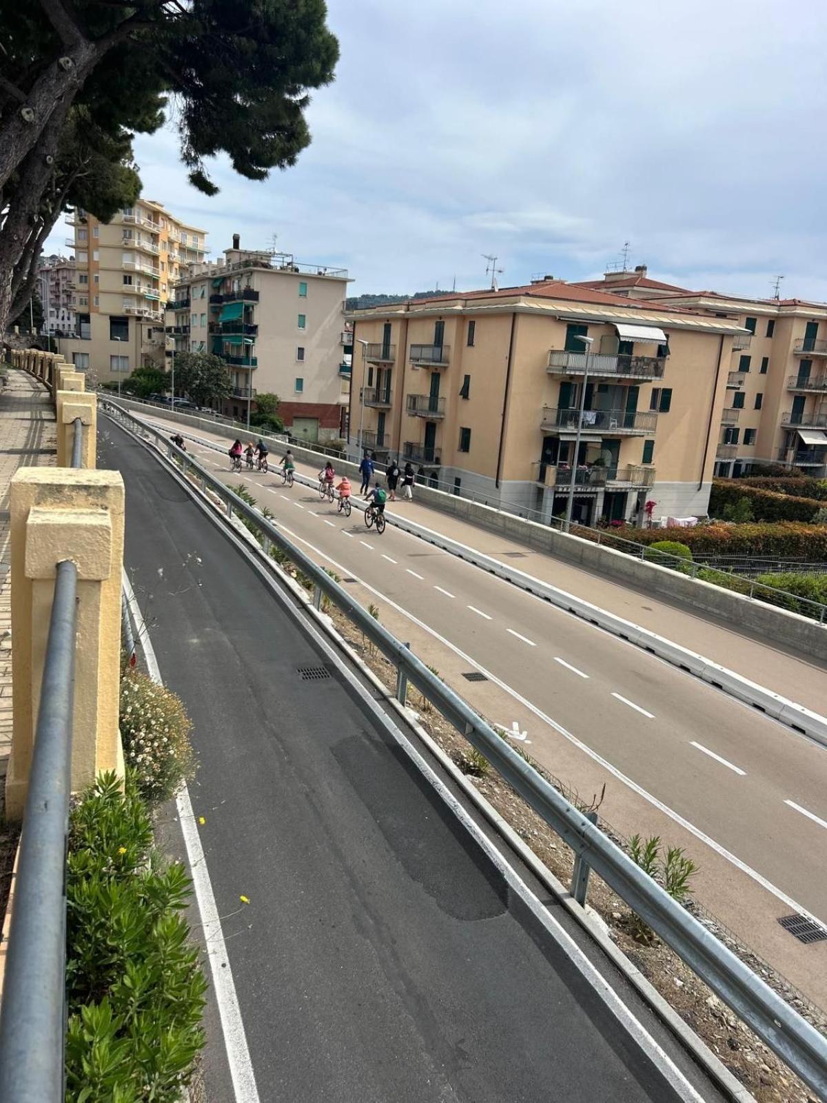 Appartamento Incantevole A 100Metri Dal Mare E Accanto Alla Pista Ciclabile Imperia Exterior foto